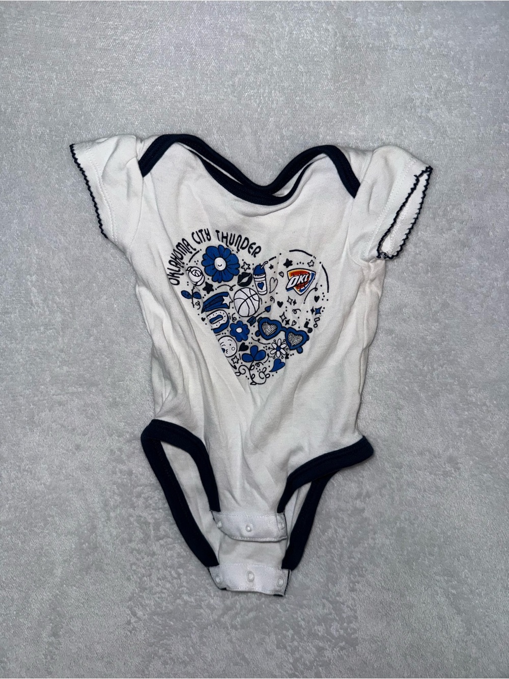 NBA White OKC Thunder Heart size 0-3 months onesie